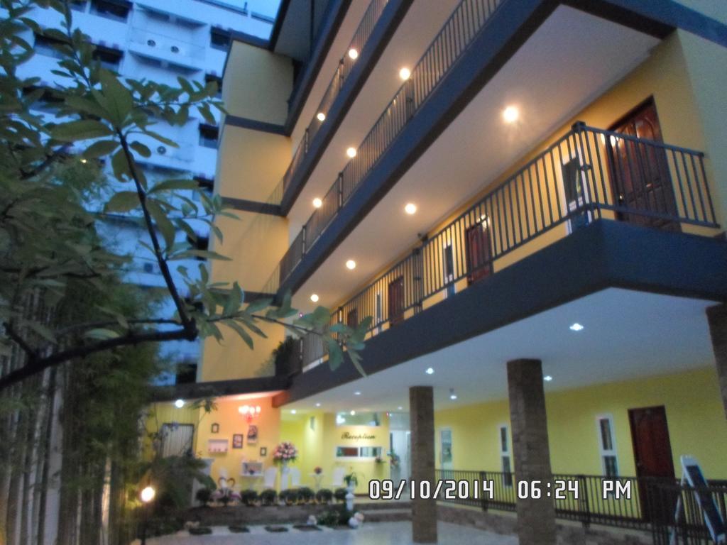 The Moonlight Place Bang Lamung Extérieur photo