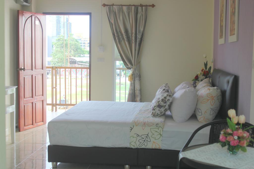 The Moonlight Place Bang Lamung Chambre photo